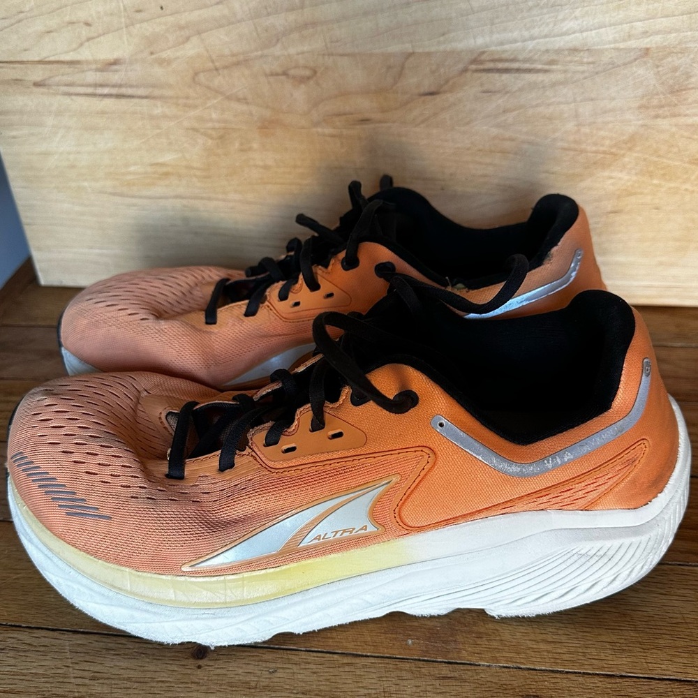 ALTRA VIA Olympus
